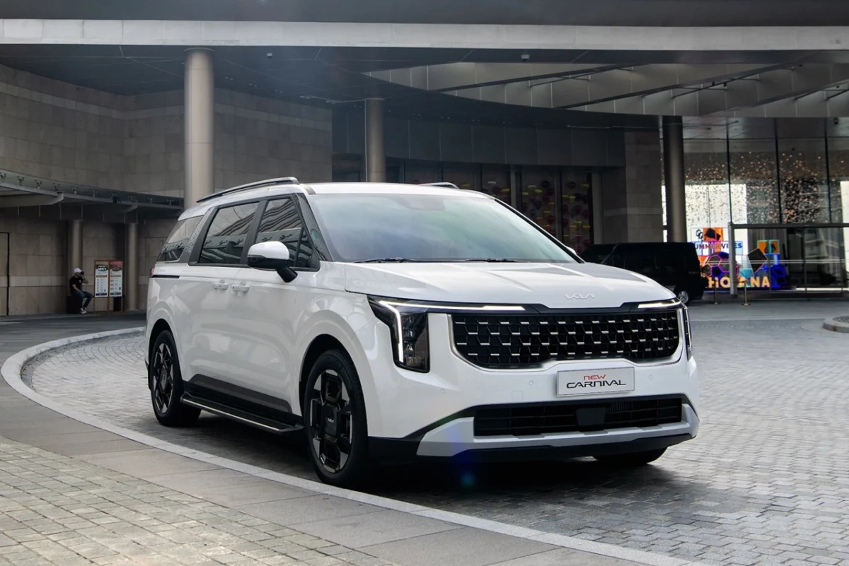 thuê xe 7 chỗ tại Ô Môn